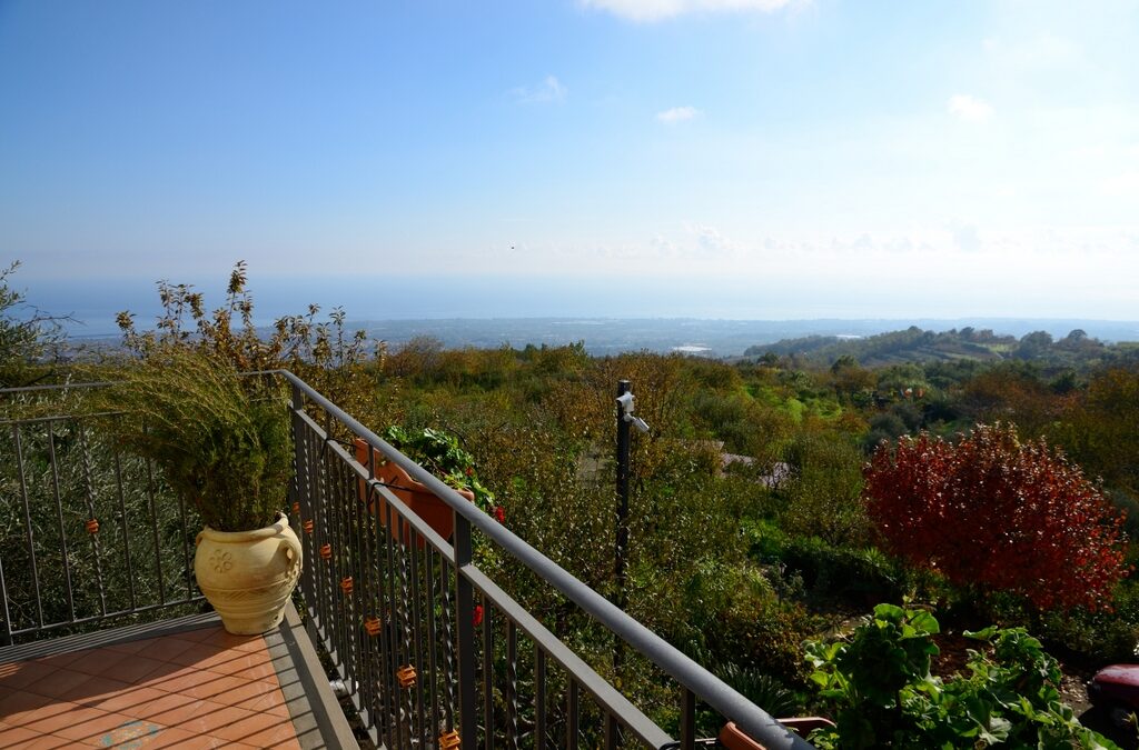 bed-breakfast-etna-dimora-dell-etna-milo-vista-mare